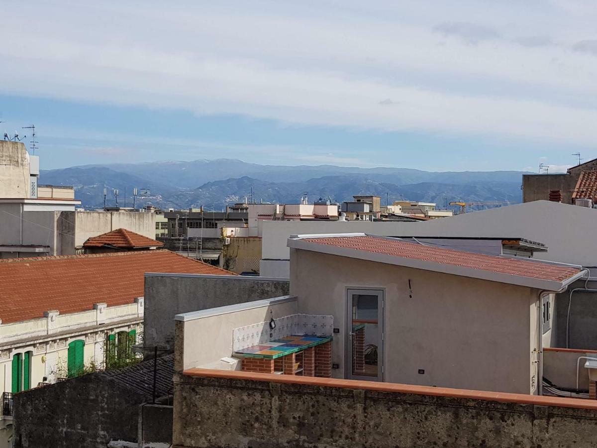 Apartament Il Tuppo - Al Centro In Cima Mesyna Zewnętrze zdjęcie