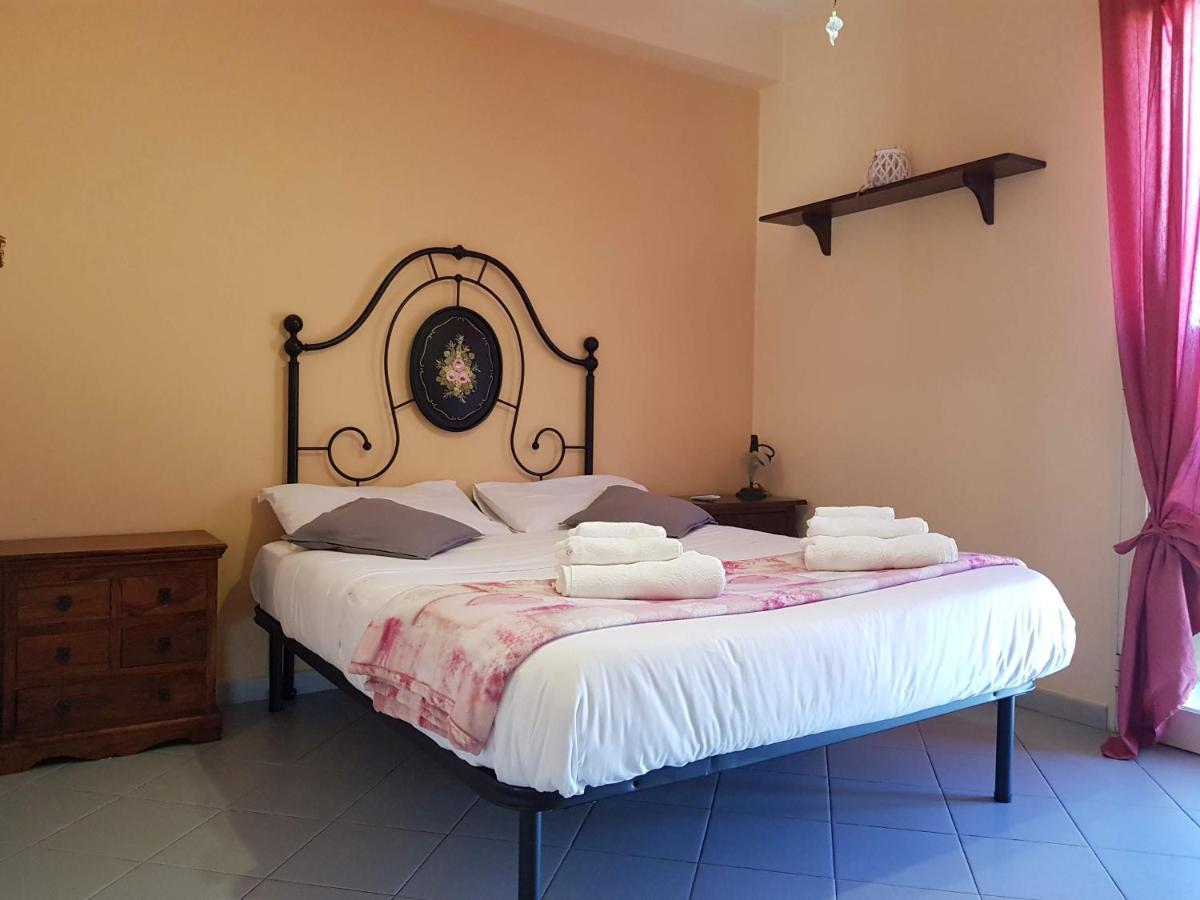 Apartament Il Tuppo - Al Centro In Cima Mesyna Zewnętrze zdjęcie